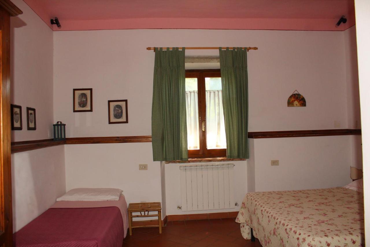 Penna Il Casolare Bed & Breakfast エクステリア 写真